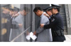 生孩子父母就是讨债：揭秘育儿背后的经济与心理负担